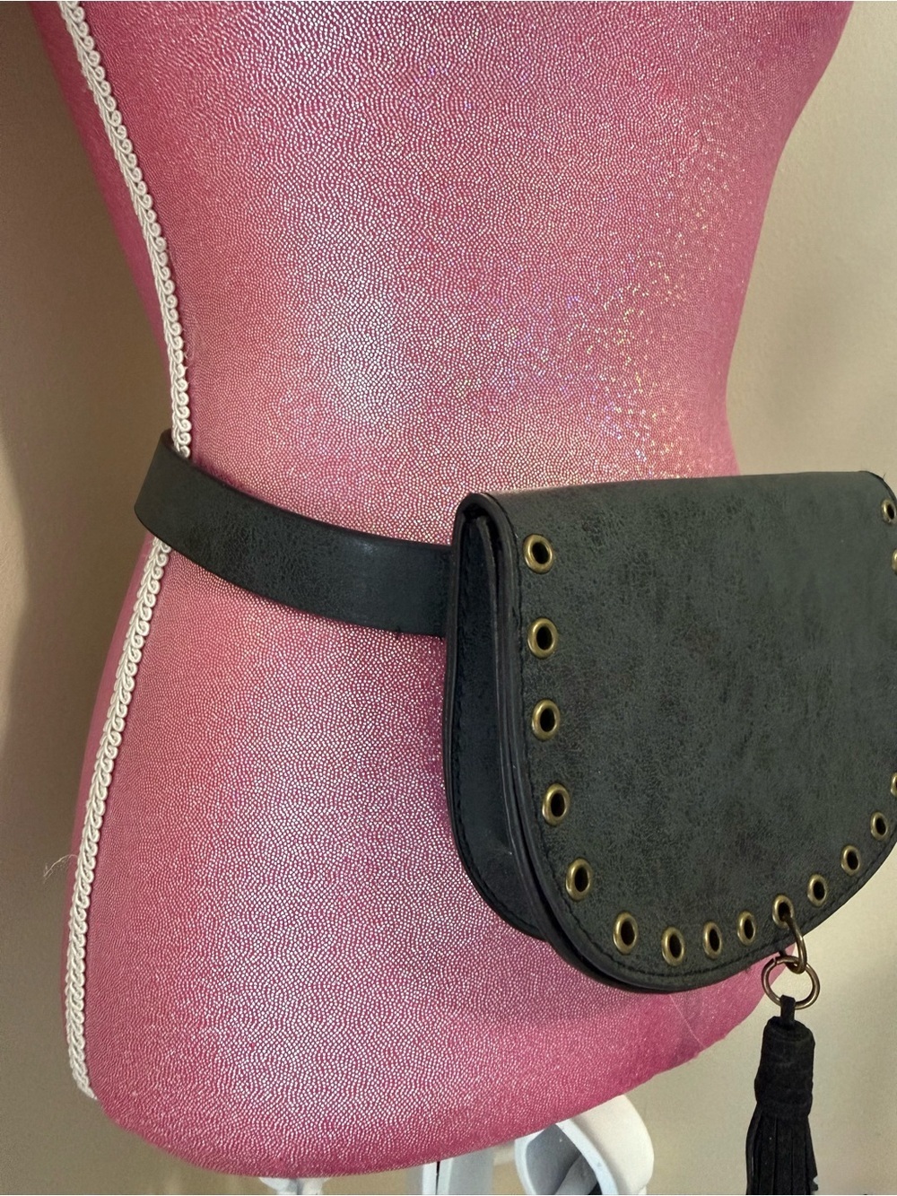 Belt Bag - Picture 8 of 12